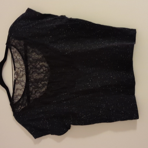 H&M Short Sleeve Top with Lace Detail - Picture 5 of 8
